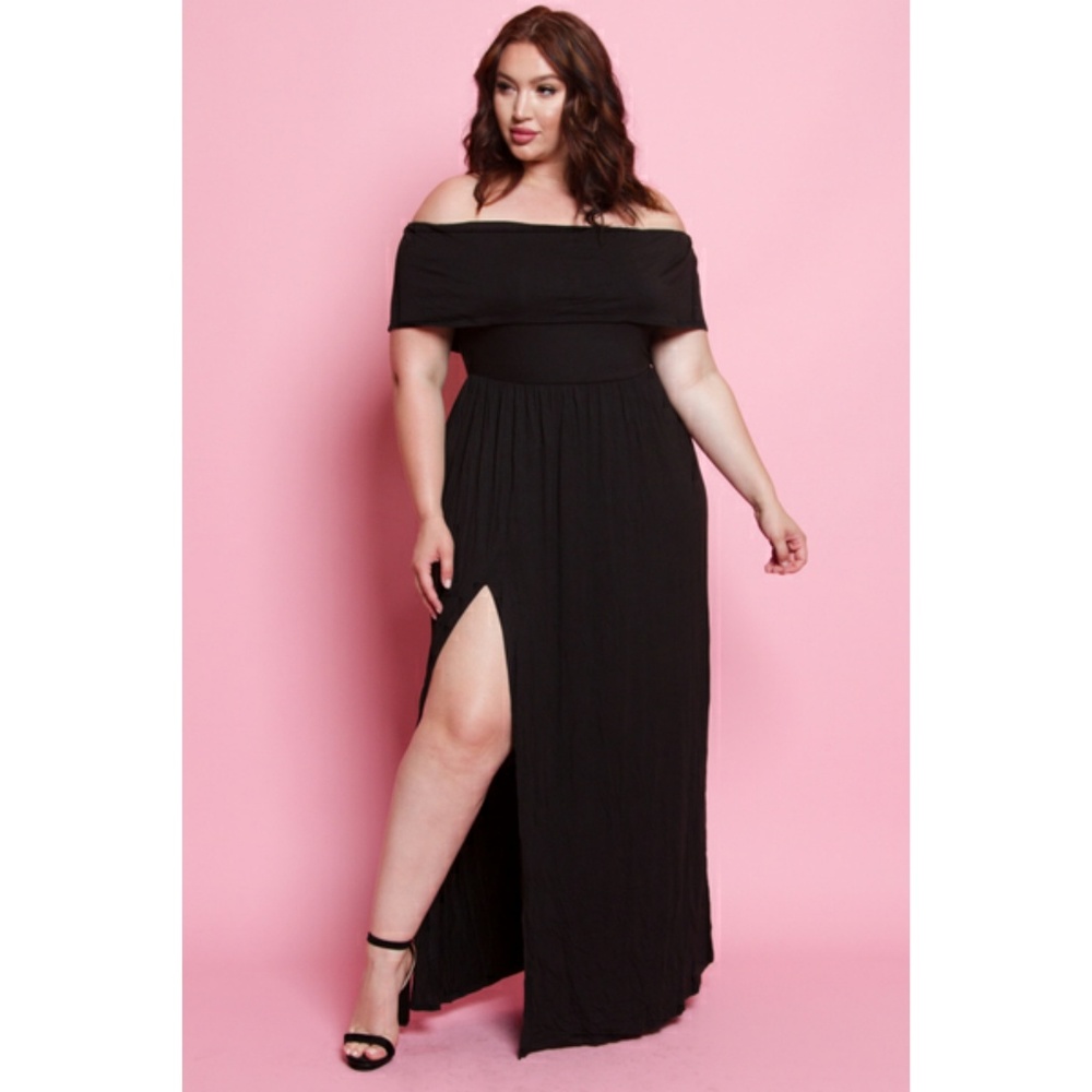 NEW Maxi dress with flounce top and side slit. - Picture 2 of 2